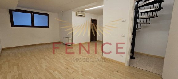 2 rooms Office in Montebelluna, Italy No. 323407 8