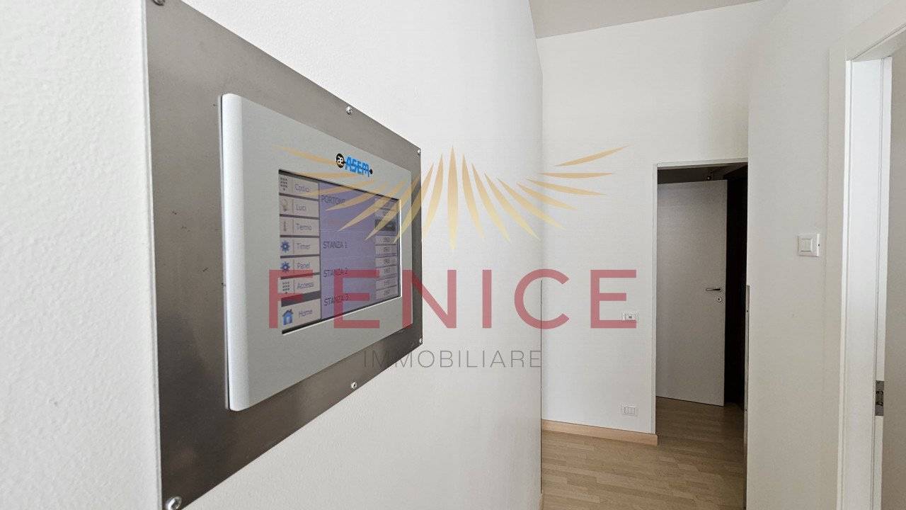 2 rooms Office in Montebelluna, Italy No. 323407