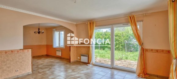 2 bedrooms House in Saint-Georges-d'Oleron, France No. 112587 3