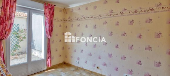 2 bedrooms House in Saint-Georges-d'Oleron, France No. 112587 5