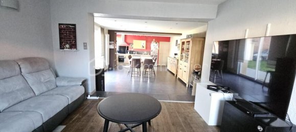 Casa de 3 dormitorios en Masny, France No. 40485 2