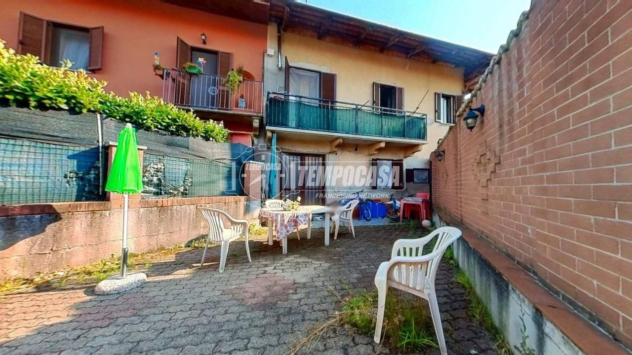 4 bedrooms House in San Maurizio Canavese, Italy No. 302360