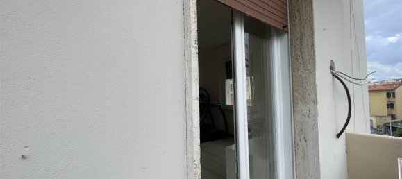 4-salle Appartement à Livorno, Italy No. 225466 19