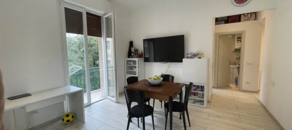 4-salle Appartement à Livorno, Italy No. 225466 17