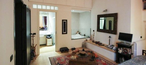 181m² Commercial property in Milan, Italy No. 246990 8