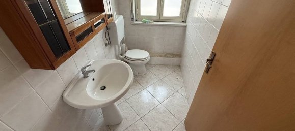 Lagerhaus in San Cataldo, Italy 32m², Nr. 267074 4