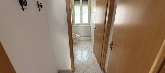 Lagerhaus in San Cataldo, Italy 32m², Nr. 267074 3