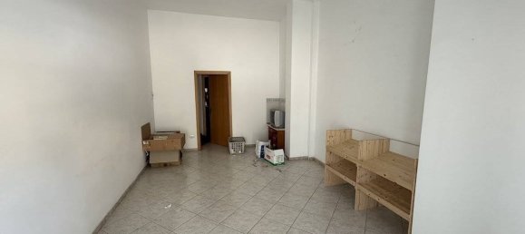 Lagerhaus in San Cataldo, Italy 32m², Nr. 267074 2