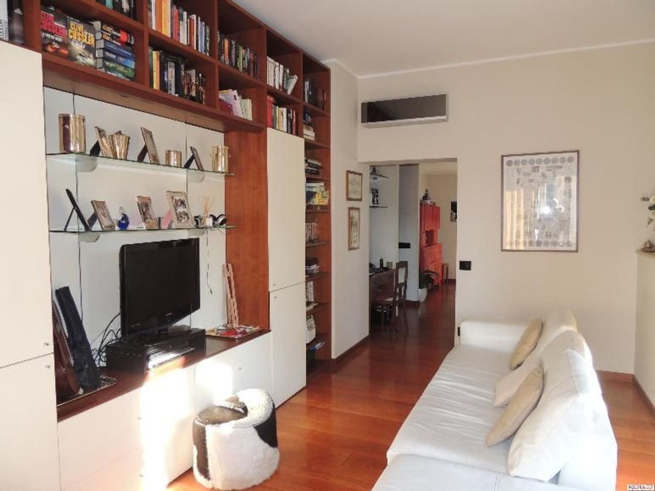 Apartamento de 6 habitaciónes en Terni, Italy No. 157488