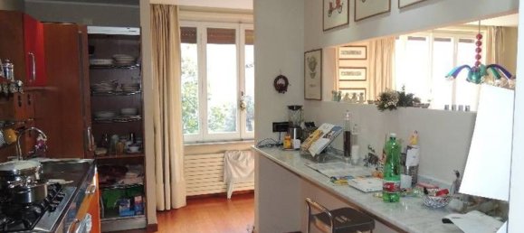 Apartamento de 6 habitaciónes en Terni, Italy No. 157488 3