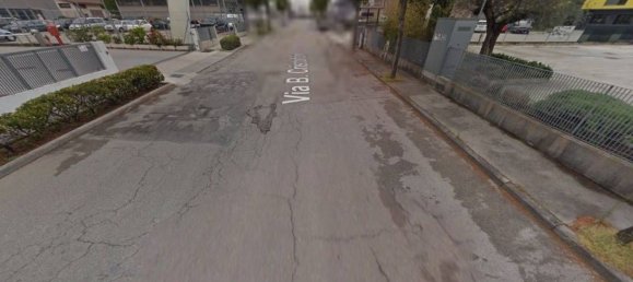 Gewerbliche Immobilie in Jesolo, Italy 78m², Nr. 328385 10