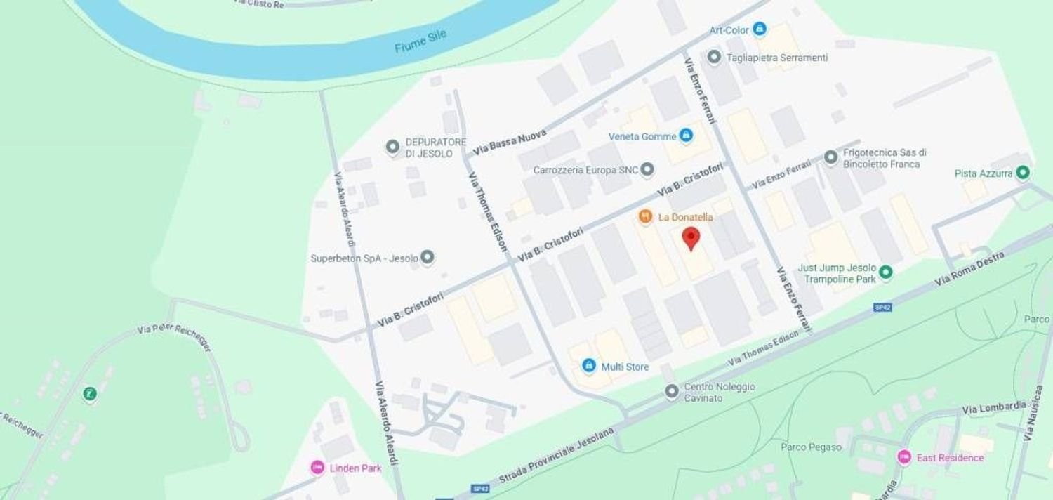 Gewerbliche Immobilie in Jesolo, Italy 78m², Nr. 328385