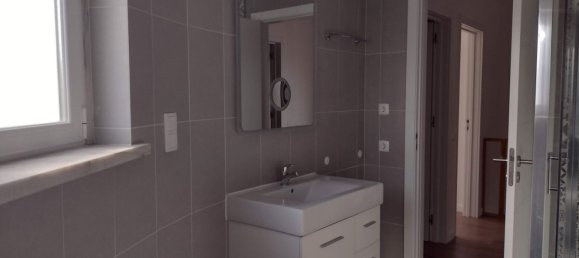 Дом с 4 спальнями в Эрисейра, Португалия № 148668 8