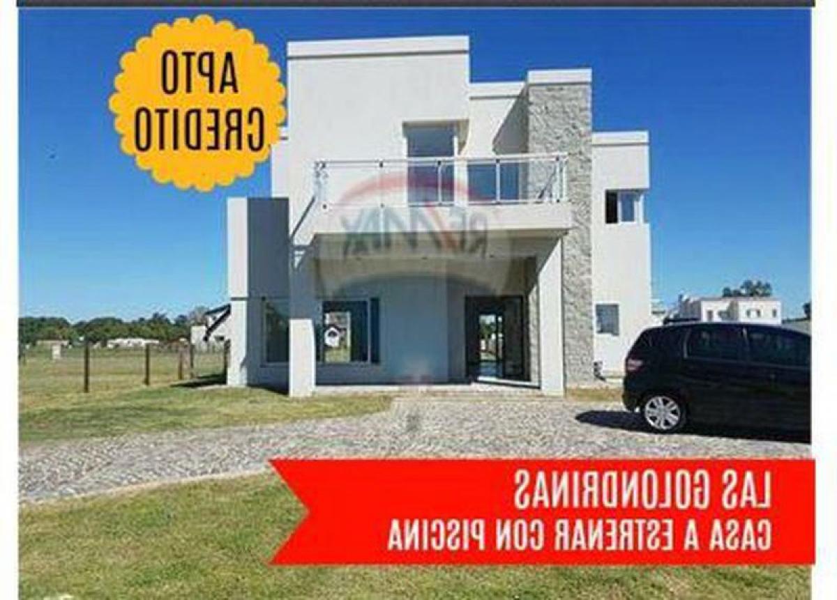 3 bedrooms House in Berazategui, Argentina No. 63518