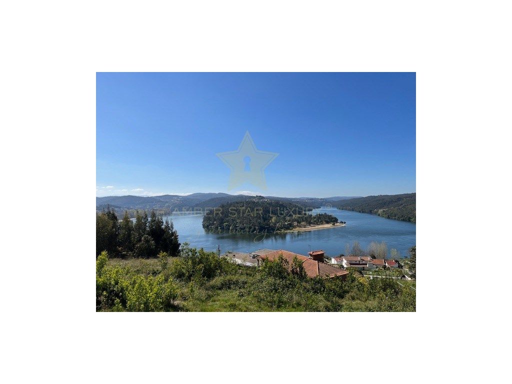 1272m² Land in Gondomar, Portugal No. 299420