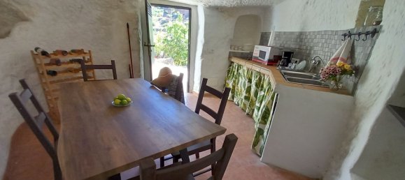 2 bedrooms House in Galdar, Spain No. 144707 3