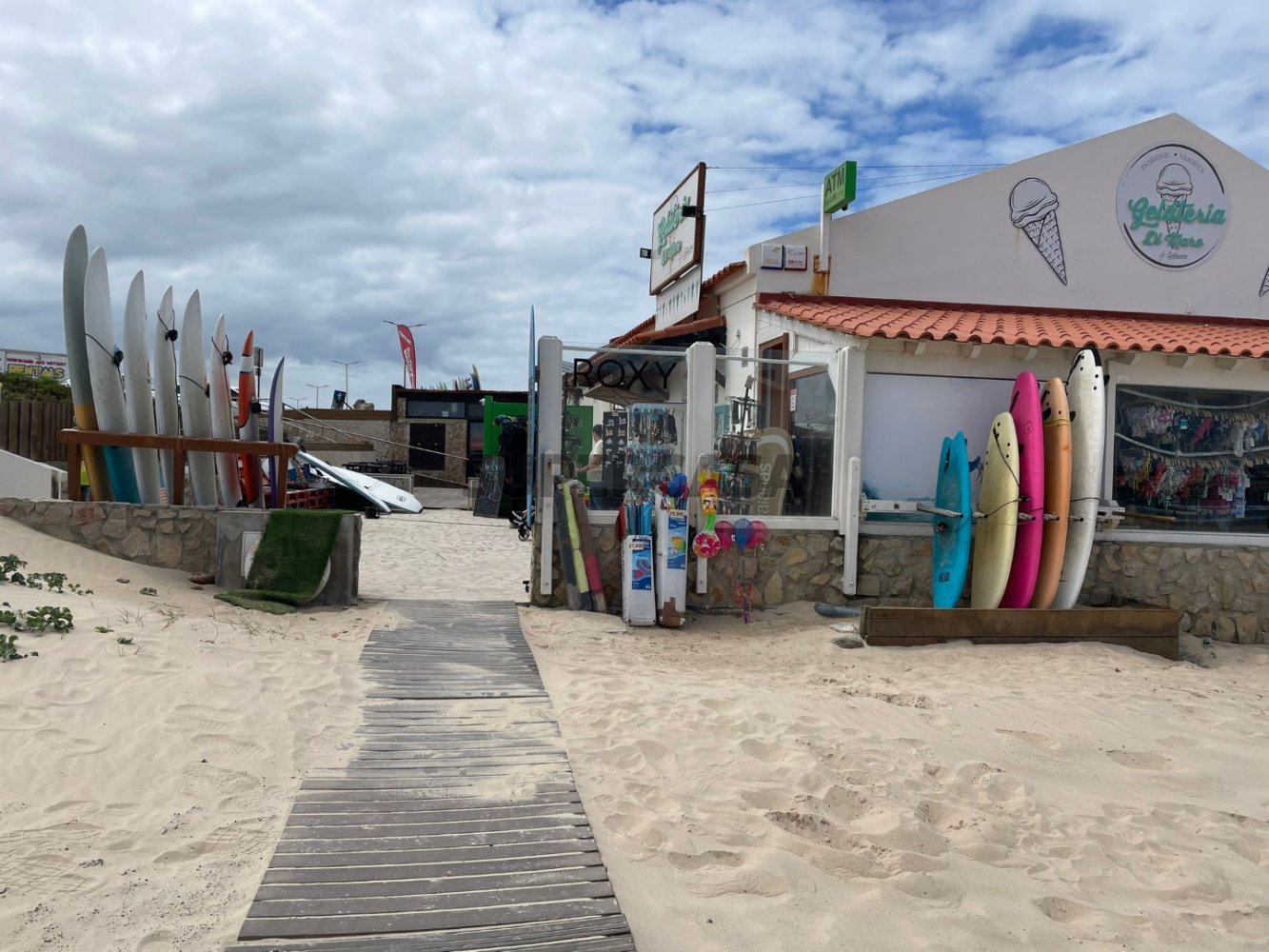  عقار تجاري في Ferrel, Portugal 82متر مربع رقم 157159