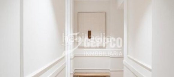 3 bedrooms Apartment in Madrid, Spain No. 122239 9