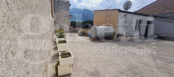 5 rooms Apartment in Palermo, Italy No. 33545 18