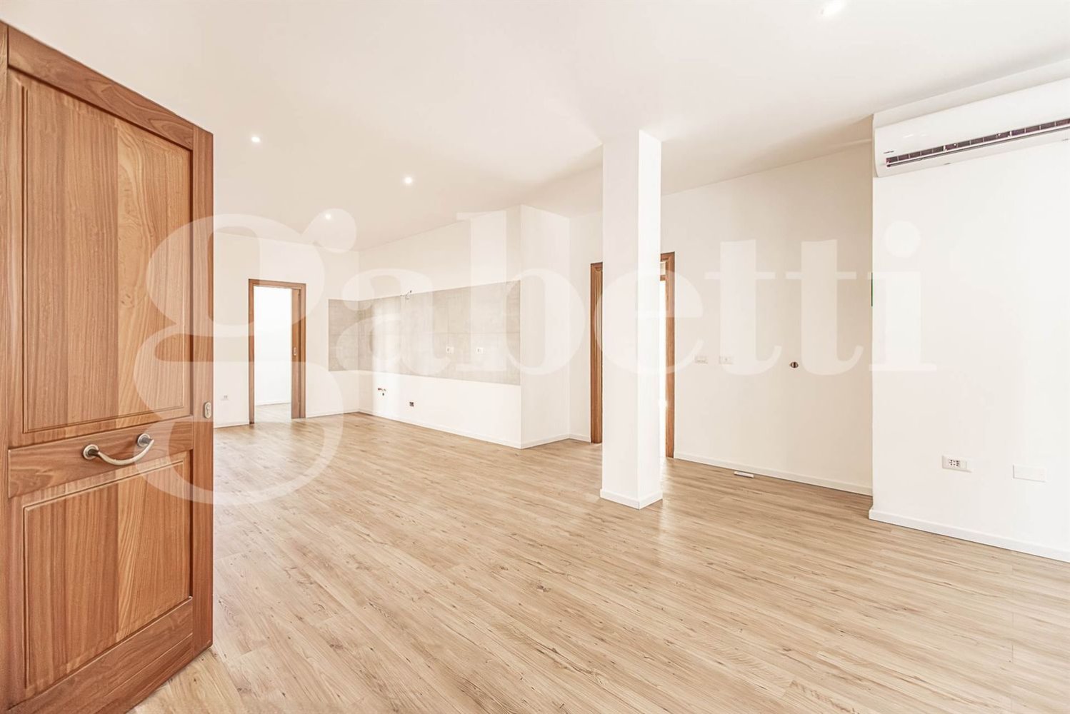 3 غرف نوم شقة في Monserrato, Italy رقم 369978