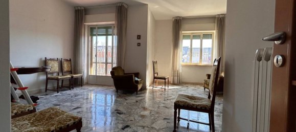 2 bedrooms Apartment in Caserta, Italy No. 93610 4