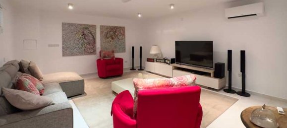 5 bedrooms Commercial property in Limassol, Cyprus No. 81718 5