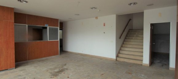 9 bedrooms Building in Batalha, Portugal No. 10872 2