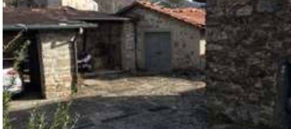 110m² Garage in Sillano Giuncugnano, Italy No. 291442 3