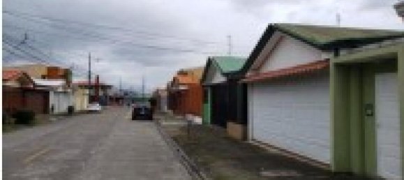 3 bedrooms House in Vazquez de Coronado, Costa Rica No. 677 2