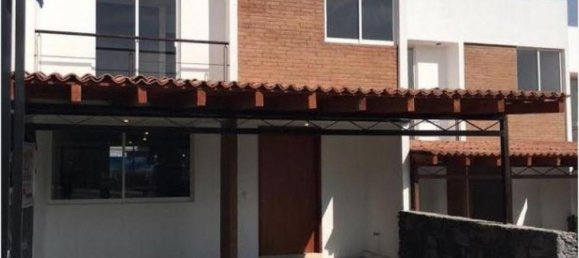 3 Schlafzimmer Haus in El Marques, Mexico, Nr. 147122 2