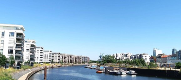 Квартира с 2 комнатами в Оффенбах ам Майн, Германия № 275193 12