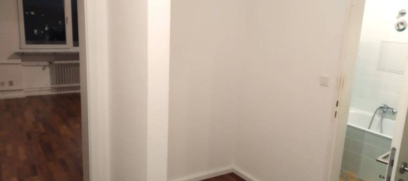 Квартира с 2 комнатами в Оффенбах ам Майн, Германия № 275193 20