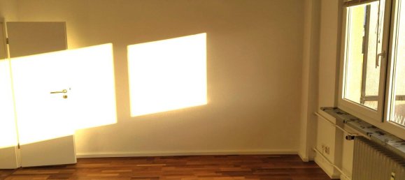 Квартира с 2 комнатами в Оффенбах ам Майн, Германия № 275193 4