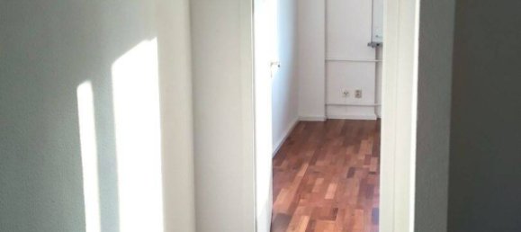 Квартира с 2 комнатами в Оффенбах ам Майн, Германия № 275193 36