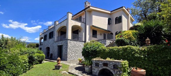 9 chambres Maison à Sorrento, Italy No. 336328 3