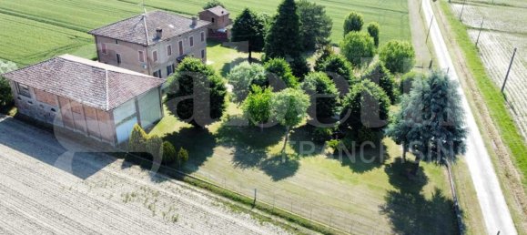 2 chambres Villa à Castello d'Argile, Italy No. 322415 38