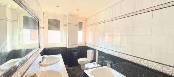 5 Schlafzimmer Haus in Leon, Spain, Nr. 86793 30