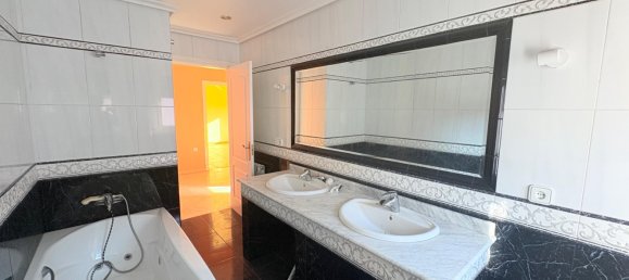 5 Schlafzimmer Haus in Leon, Spain, Nr. 86793 31