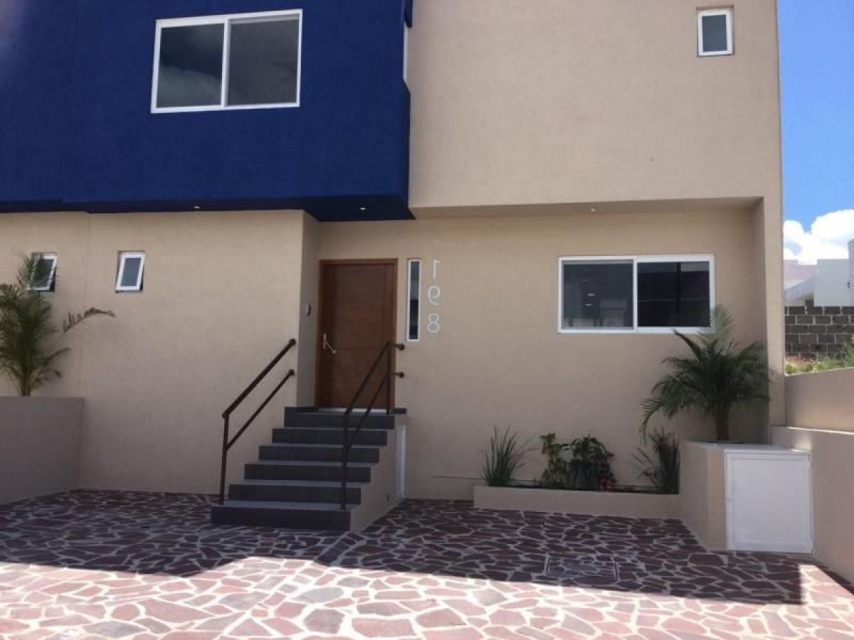 3 bedrooms House in Queretaro, Mexico No. 162244