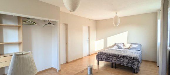 Apartamento de 2 dormitorios en Villeneuve-d'Ascq, France No. 156968 5