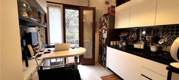 2 bedrooms Apartment in Venice, Italy No. 329049 4