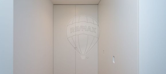 3 bedrooms Apartment in Lisbon, Portugal No. 127966 26