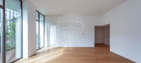 3 bedrooms Apartment in Lisbon, Portugal No. 127966 29