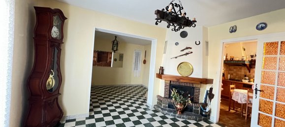 3 Schlafzimmer Haus in Noailles, France, Nr. 68246 2