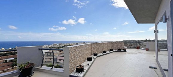 Пентхаус с 2 спальнями в Заббар, Мальта № 10388 3