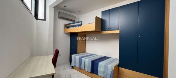 Пентхаус с 2 спальнями в Заббар, Мальта № 10388 19