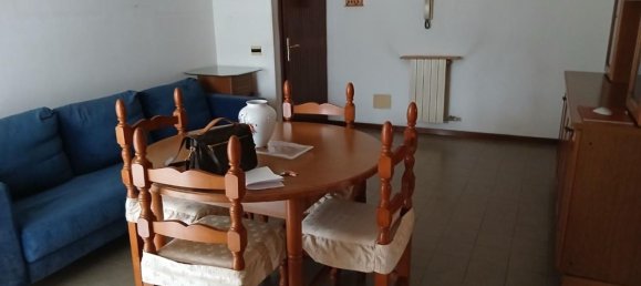 5 bedrooms Apartment in Massa, Italy No. 342710 3