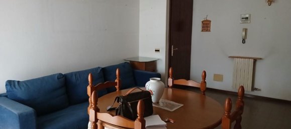 5 bedrooms Apartment in Massa, Italy No. 342710 2