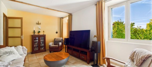 4 Schlafzimmer Haus in Verteillac, France, Nr. 335902 5