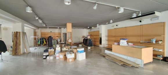 Propiedad comercial en Amelia, Italy 185 m² No. 82377 3